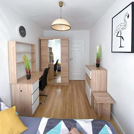 Bright Room №2 Grzybowska 9 Warszawa Eksteriør bilde