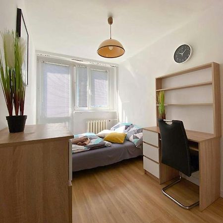 Bright Room №2 Grzybowska 9 Warszawa Eksteriør bilde